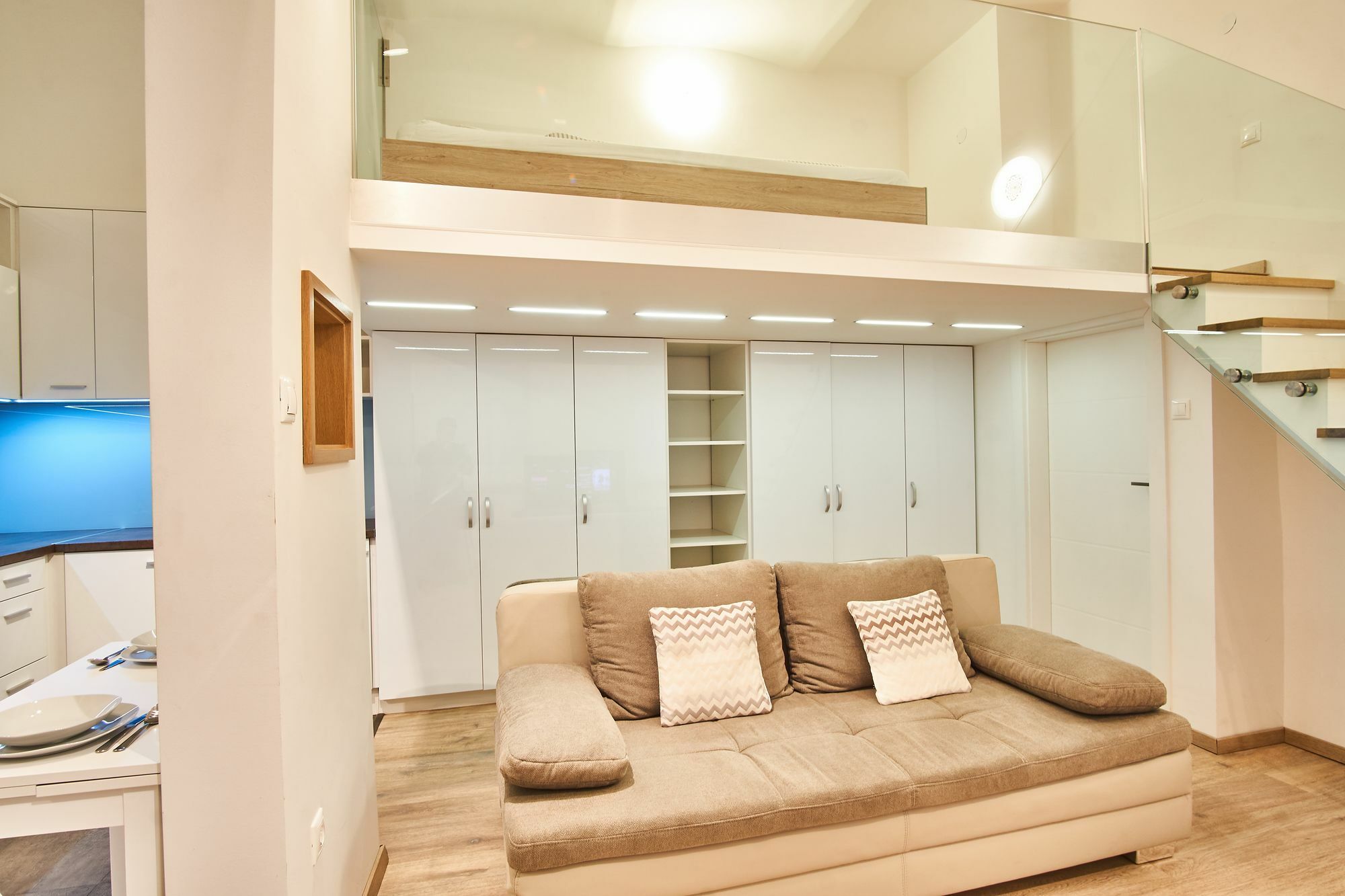 V27 Apartment | Hostaid บูดาเปสต์ ภายนอก รูปภาพ