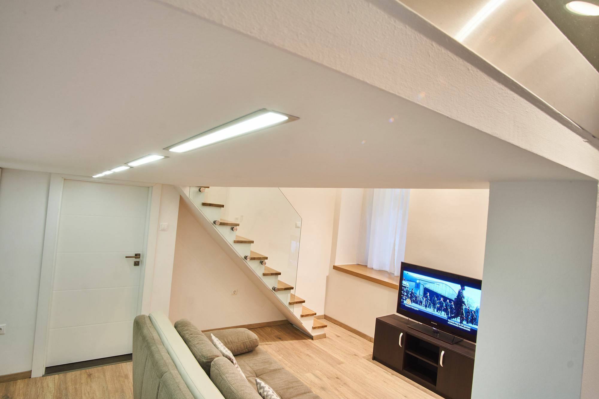 V27 Apartment | Hostaid บูดาเปสต์ ภายนอก รูปภาพ