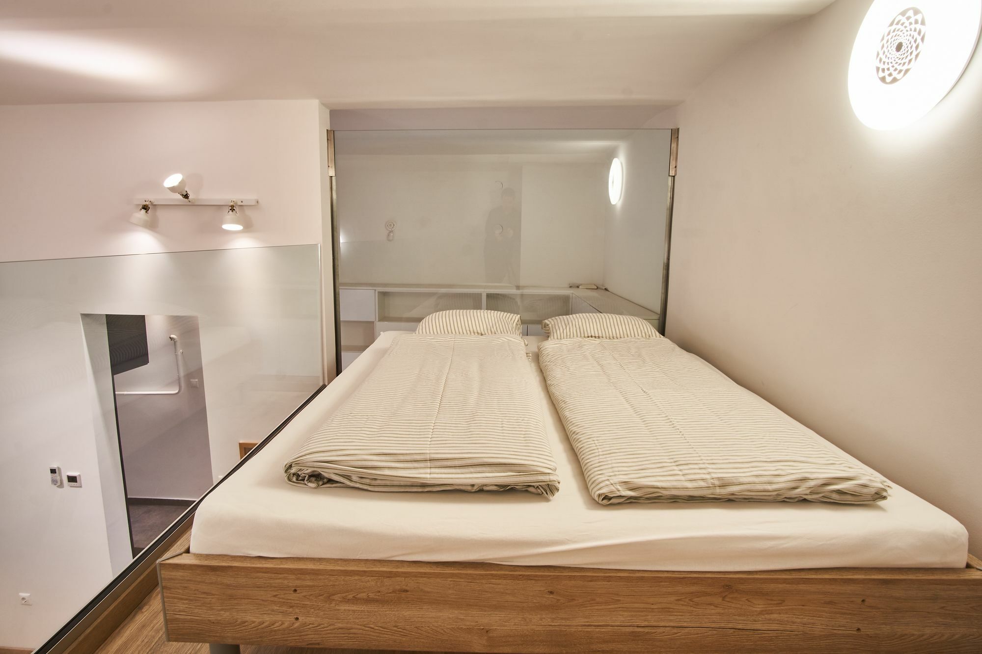 V27 Apartment | Hostaid บูดาเปสต์ ภายนอก รูปภาพ